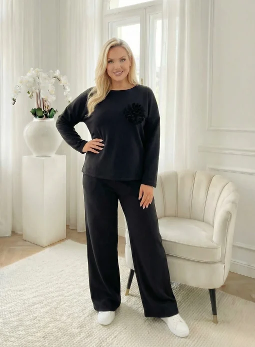 compleu-dama-negru-casual-cu-pantaloni-si-bluza-lejera