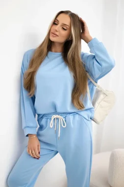 Compleu din vascoza albastru cu bluza si pantaloni lejeri