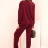 compleu-din-vascoza-bordo-cu-detaliu-metalic-si-pantaloni-lejeri