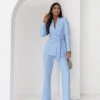 compleu-elegant-bleu-format-din-sacou-cu-cordon-si-pantaloni-evazati
