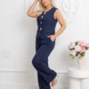 compleu-elegant-bleumarin-format-din-vesta-cu-nasturi-metalici-si-pantaloni