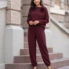 compleu-elegant-cu-aplicatie-florala-3d