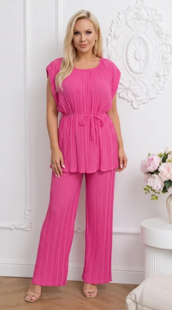 compleu-elegant-plisat-roz-cu-cordon-in-talie