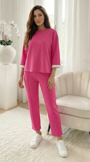 compleu-fucsia-format-din-bluza-cu-mansete-contrastante-si-pantaloni