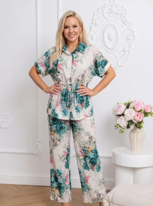compleu-lejer-cu-imprimeu-floral