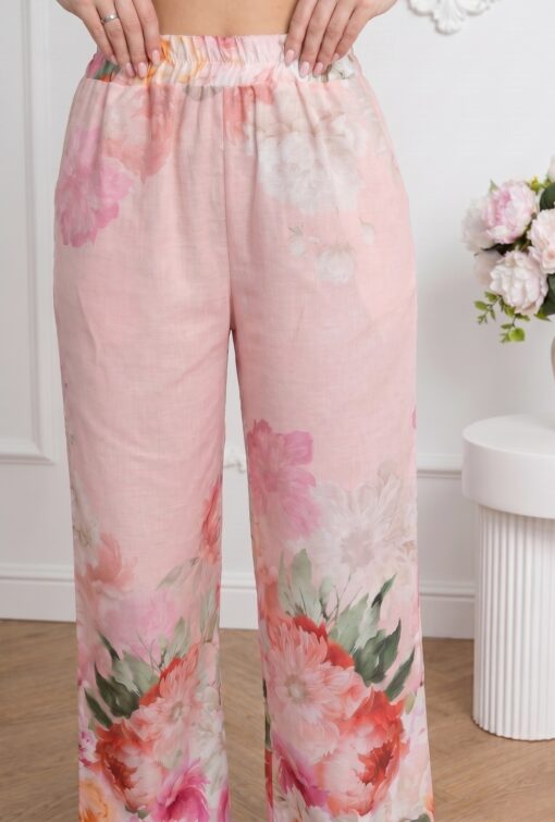 compleu-lejer-din-bumbac-roz-cu-imprimeu-floral