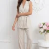 compleu-lejer-din-in-cu-vesta-si-pantaloni
