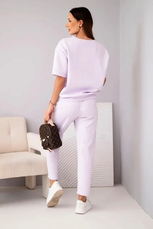 compleu-mov-din-vascoza-cu-top-cu-maneca-scurta-si-pantaloni-cu-snur