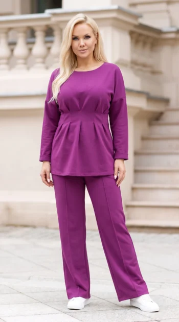 compleu-mov-elegant-cu-bluza-cambrata-si-funda-la-spate