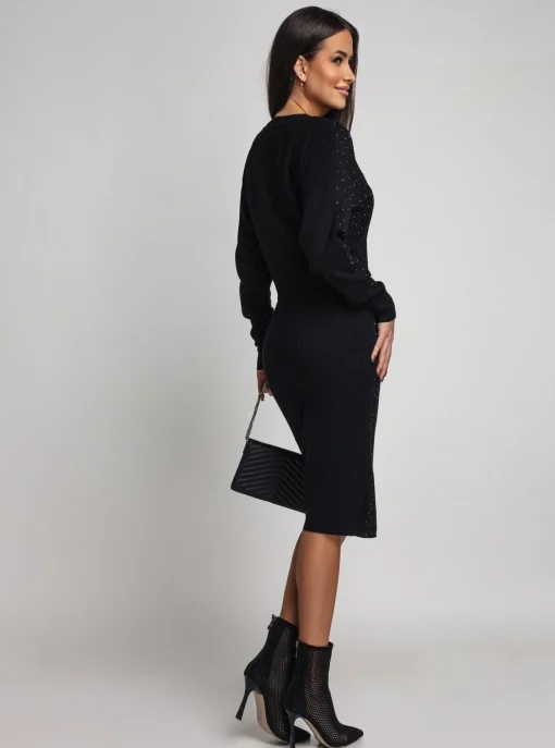 compleu-negru-cu-strasuri-format-rochie-si-bluza