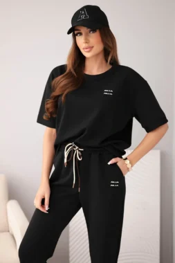 Compleu negru din vascoza cu top cu maneca scurta si pantaloni cu snur
