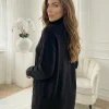 compleu-tricot-negru-cu-buzunare-frontale