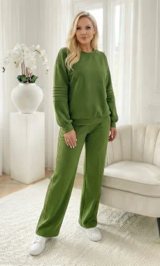 Compleu verde din vascoza cu detalii aurii