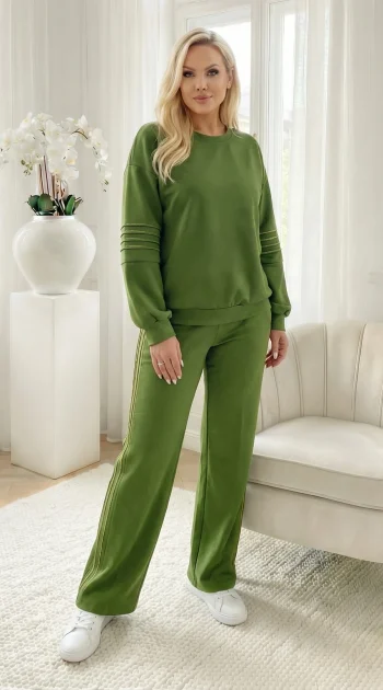 compleu-verde-din-vascoza-cu-detalii-aurii