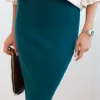 fusta-din-tricot-elastica-albastru-marin