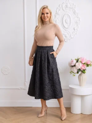 Fusta midi clos din jacquard texturat cu buzunare laterale