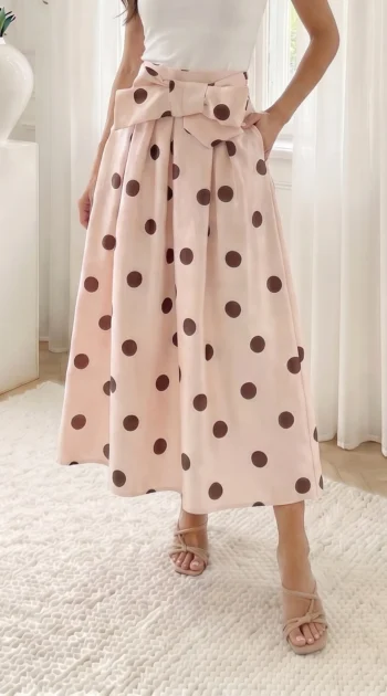 fusta-midi-crem-cu-buline-si-funda-in-talie