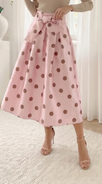 fusta-midi-roz-cu-buline-si-funda-in-talie
