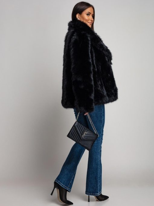 geaca-neagra-eleganta-din-blana-cu-guler-amplu