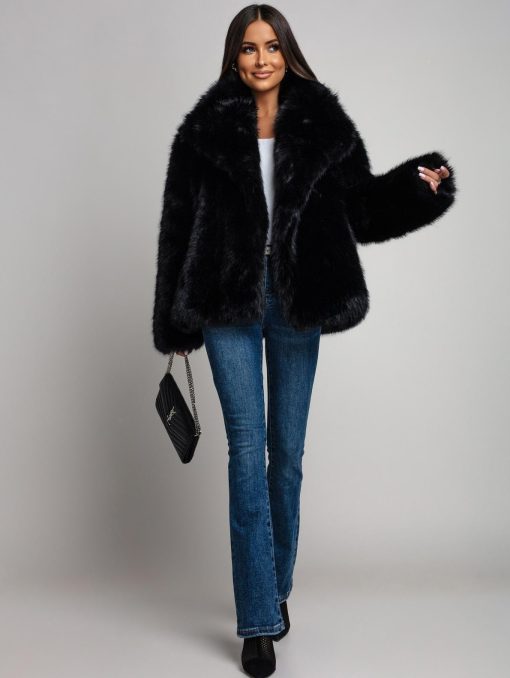geaca-neagra-eleganta-din-blana-cu-guler-amplu