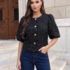 jacheta-scurta-eleganta-din-jacquard-floral-cu-maneci-bufante
