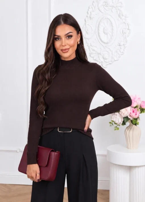 maleta-eleganta-din-tricot-fin-cu-guler-inalt