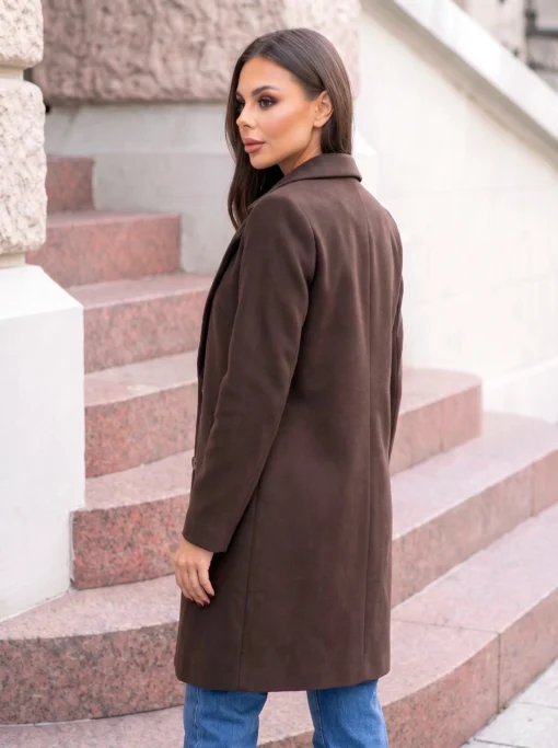 palton-elegant-cambrat-din-stofa-cu-rever-clasic