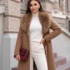 palton-elegant-cu-guler-din-blanita