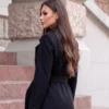 palton-lung-elegant-din-stofa-fina-cu-captuseala-rever-amplu-si-cordon-in-talie