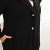 palton-negru-elegant-marime-mare-cu-croi-drept-si-nasturi-decorativi