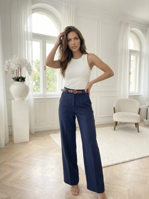 pantaloni-bleumarin-cu-curea-si-croiala-dreapta