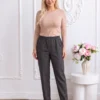 pantaloni-conici-cu-talie-elastica