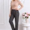 pantaloni-conici-cu-talie-elastica