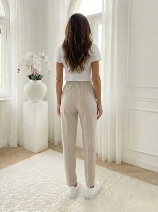 pantaloni-dama-bej-cu-talie-elastica