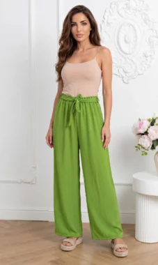 Pantaloni dama evazati verde-fistic din vascoza  cu cordon si talie elastica