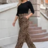 pantaloni-dama-wide-leg-cu-imprimeu-leopard-si-talie-elastica