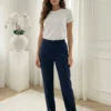 pantaloni-drepti-bleumarin-cu-talie-elastica