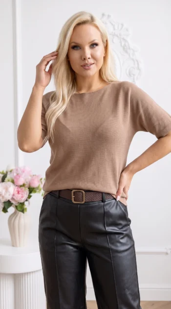 pantaloni-eleganti-din-piele-ecologica-cu-talie-inalta-si-curea-inclusa