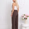 pantaloni-eleganti-maro-cu-talie-inalta-si-cordon