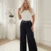 pantaloni-eleganti-negri-cu-talie-inalta-croi-larg-tip-palazzo