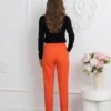 pantaloni-eleganti-portocalii-cu-croiala-conica