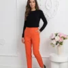 pantaloni-eleganti-portocalii-cu-croiala-conica