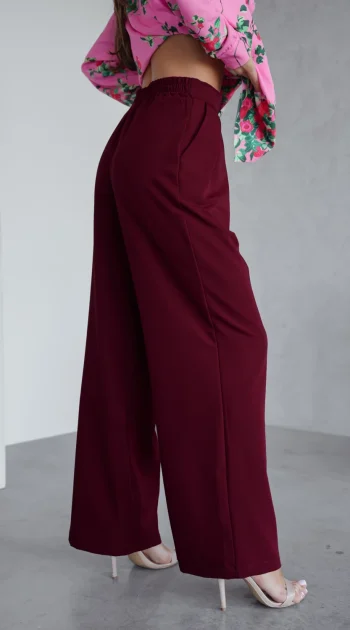 pantaloni-evazati-eleganti-cu-talie-inalta-elastica-burgundy