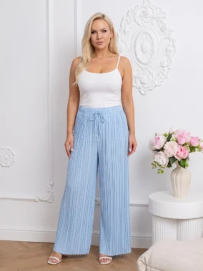 Pantaloni plisati cu talie elastica si snur