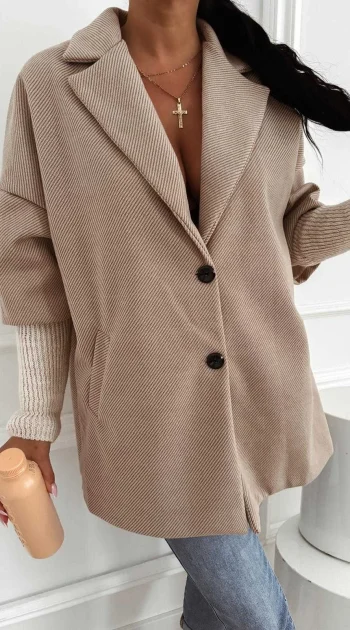 pardesiu-oversize-bej-cu-guler-dublu-si-maneci-tricotate