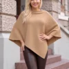 poncho-elegant-din-tricot-fin-cu-croiala-asimetrica