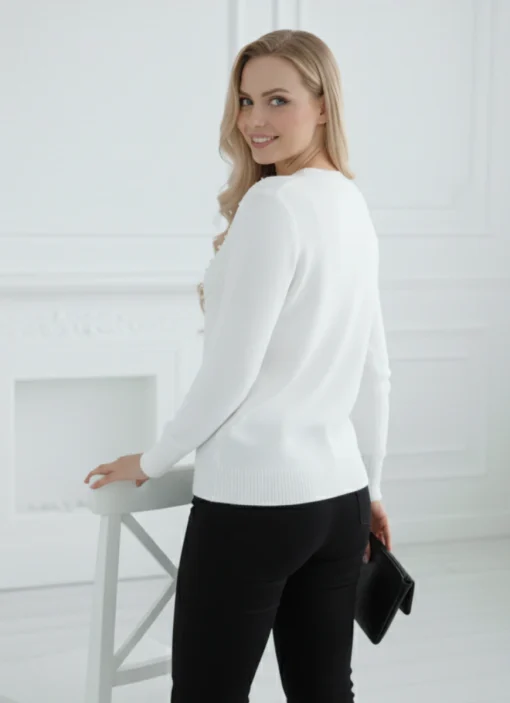 pulover-alb-elegant-cu-perlute-aplicate