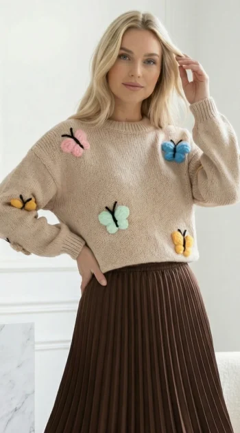 pulover-bej-cu-fluturi-colorati-3d