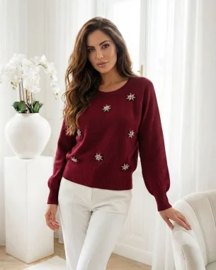 Pulover bordo elegant cu aplicatii cristale tip stea