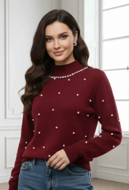 Pulover bordo elegant cu perle decorative si guler inalt